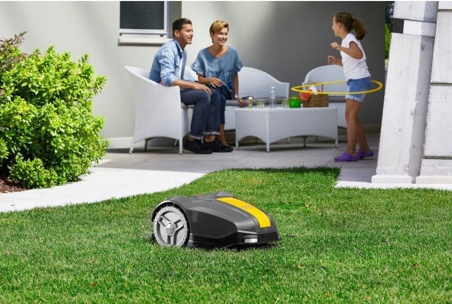 Robot Çim Biçme Makinesi
